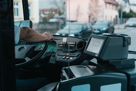 Comment Etre Chauffeur De Bus Dans Rocitizens Roblox Roblox Hack Galaxy Decal - ispprof roblox